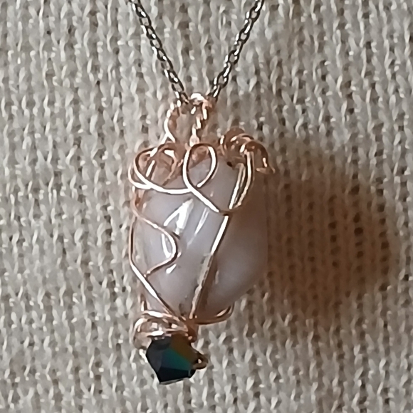 Hand crafted 'cupid's arrow' love and light collection ✨️ pendant only - Picture 1 of 5